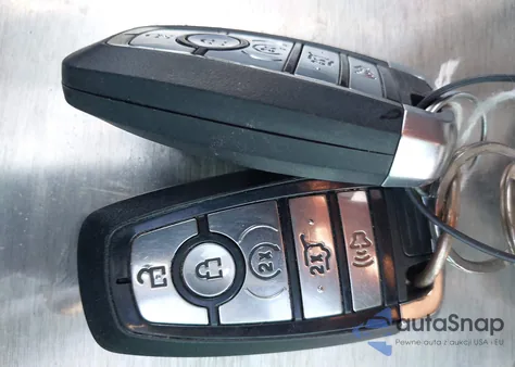 2022 Ford Expedition Xlt Max z USA, uszkodzony, nr VIN 1FMJK1HT3NEA50013